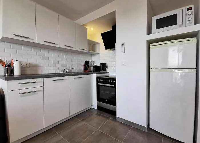 L'etang - 2 Pieces - 4 Personnes - Le Barcares. Ref: 9eta_206a Mae-7243 Апартаменты