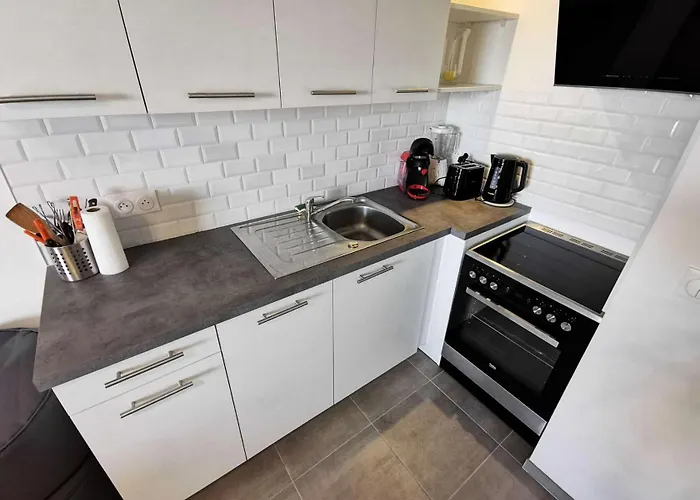 Апартаменты L'etang - 2 Pieces - 4 Personnes - Le Barcares. Ref: 9eta_206a Mae-7243 *
